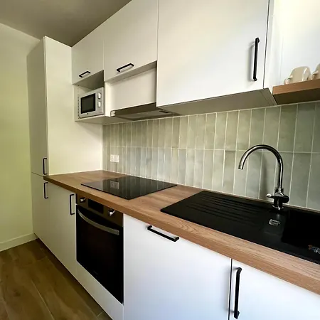 Le Winston Churchill, Ouest Apartment